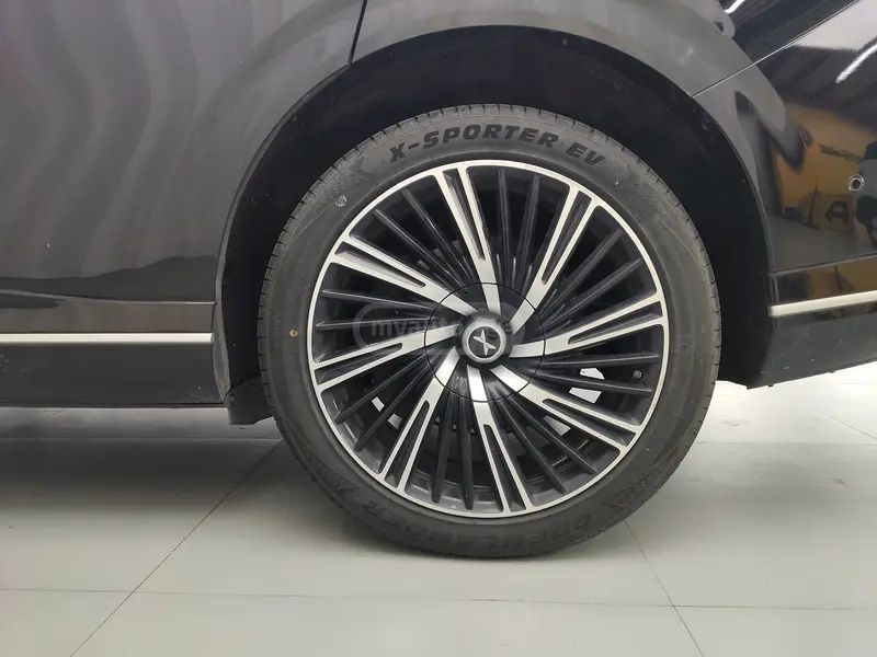 XPeng G9 2024 — миниатюра 11