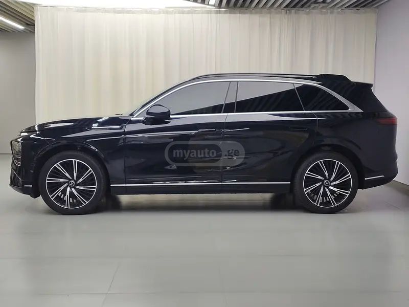 XPeng G9 2024 — миниатюра 4