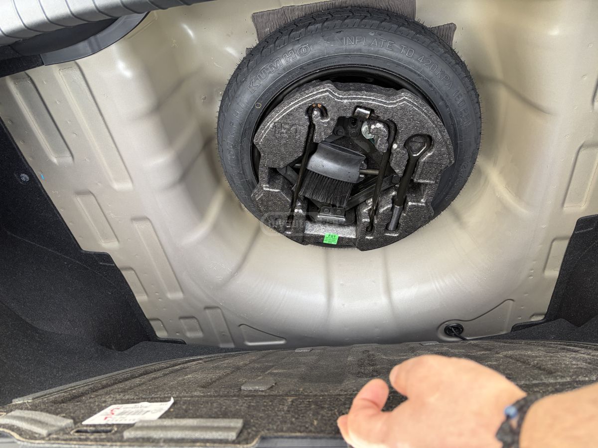 Hyundai Elantra - фото 14