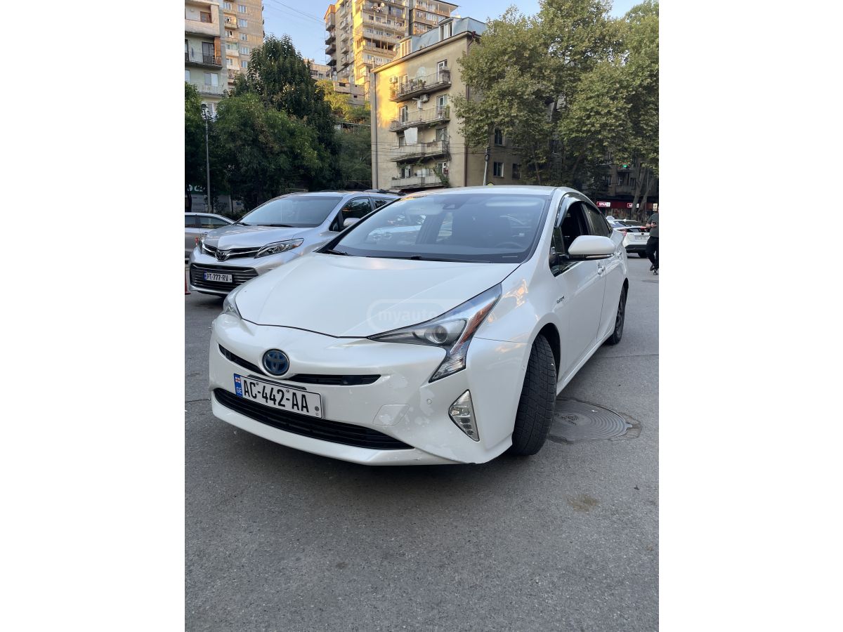 Toyota Prius - фото 4