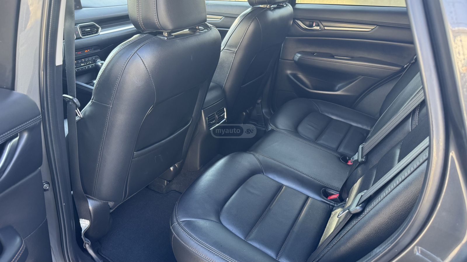 Mazda grand tauring — миниатюра 7