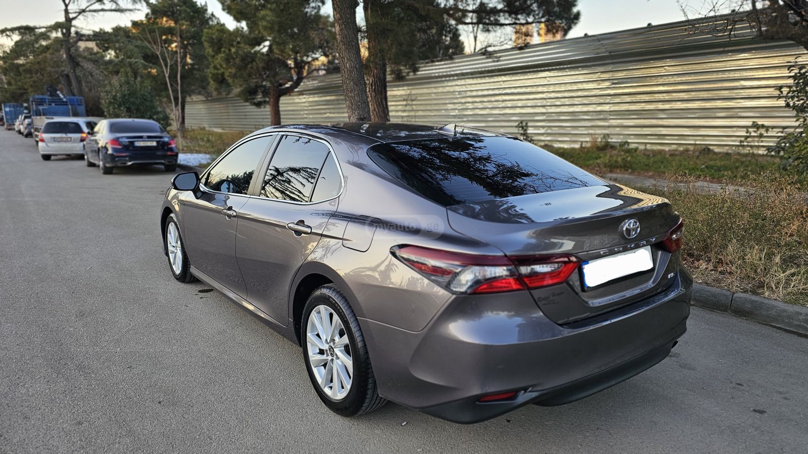 Toyota Camry - фото 6
