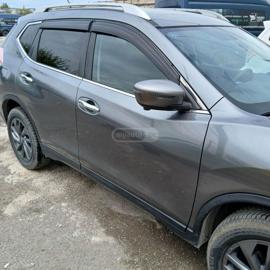 Nissan Rogue - фото 5