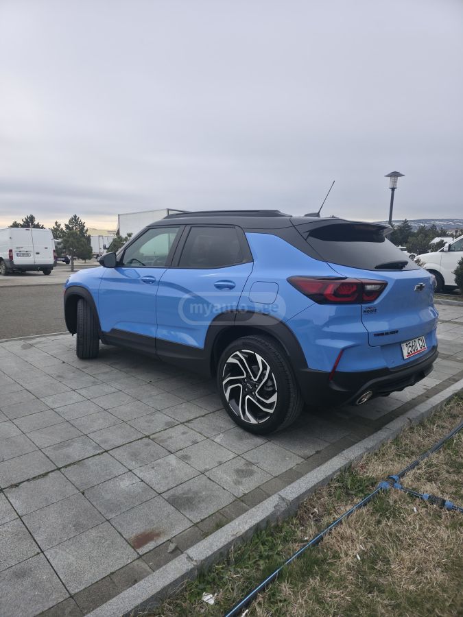 Chevrolet RS Front-Wheel Drive CVT — миниатюра 4