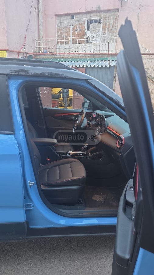 Chevrolet RS Front-Wheel Drive CVT — миниатюра 9