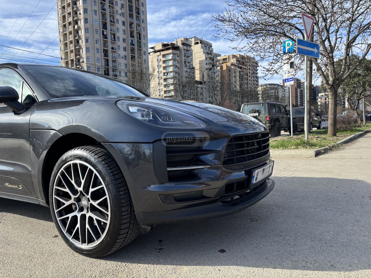 Porsche S chrono — миниатюра 3