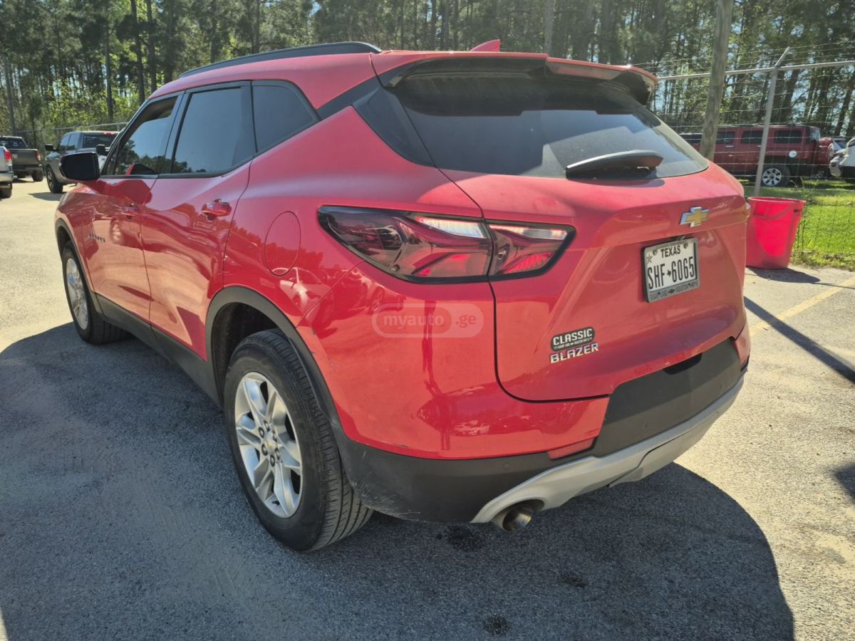 Chevrolet Blazer - фото 2