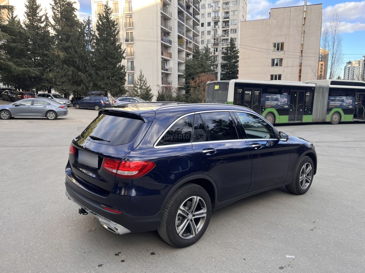 Mercedes-Benz GLC 300 - фото 4
