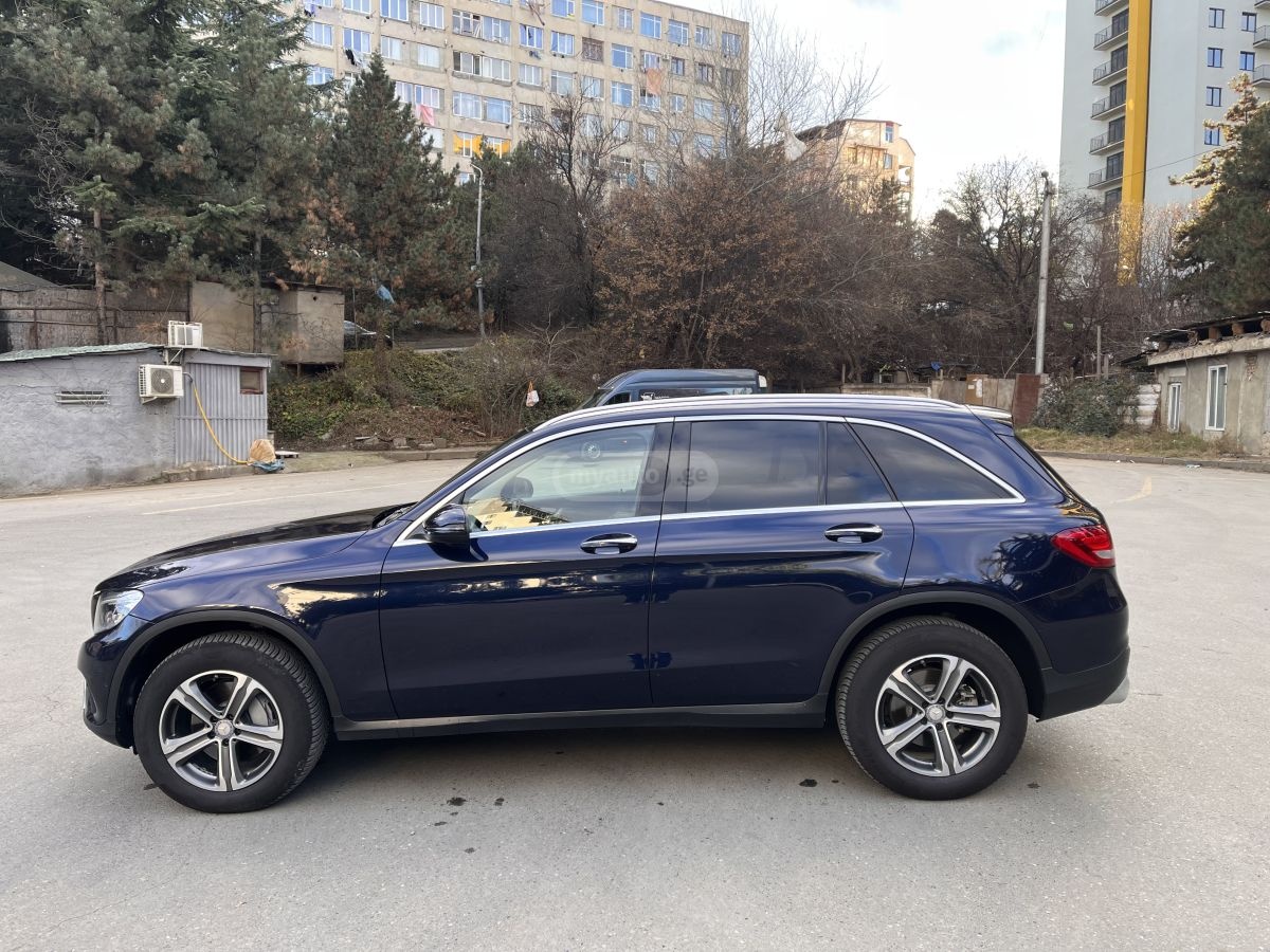 Mercedes-Benz GLC 300 - фото 7