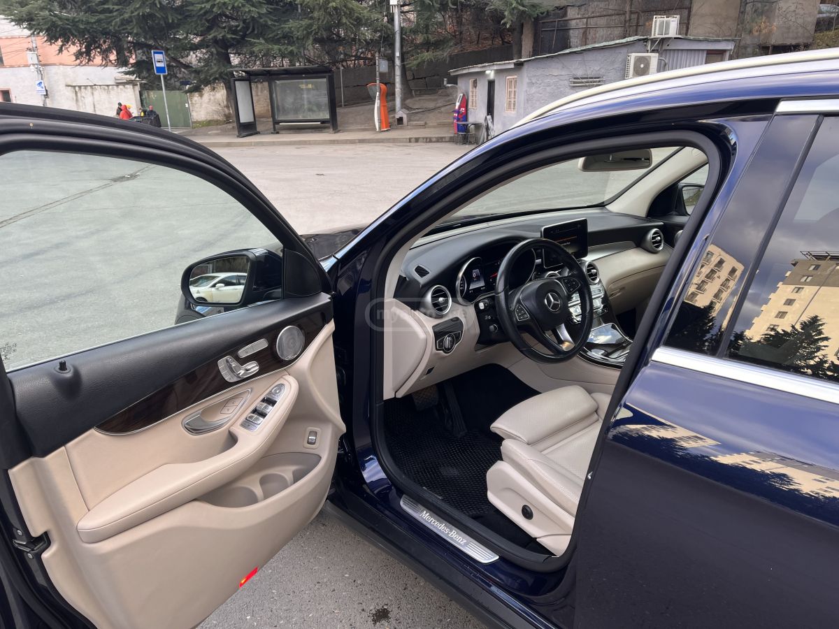 Mercedes-Benz GLC 300 - фото 8