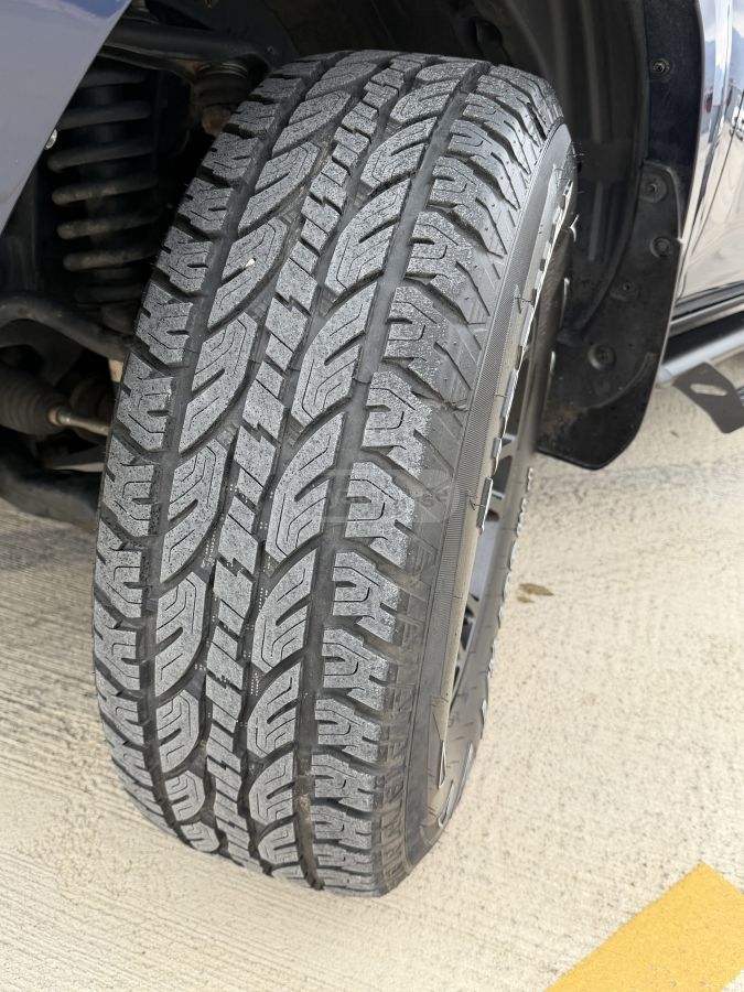 Toyota SR5 Premium 4dr 4x4 Automatic — миниатюра 12