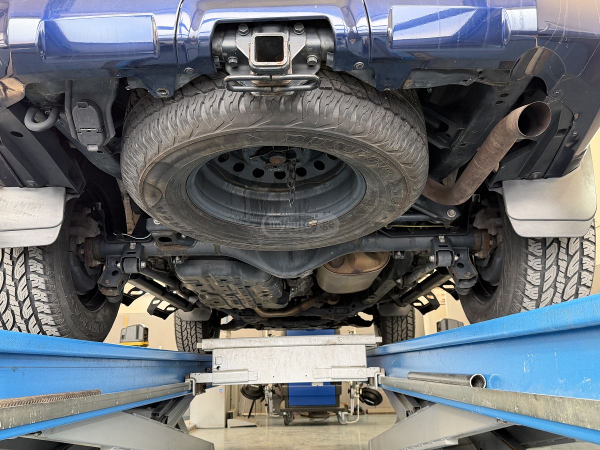 Toyota SR5 Premium 4dr 4x4 Automatic — миниатюра 15