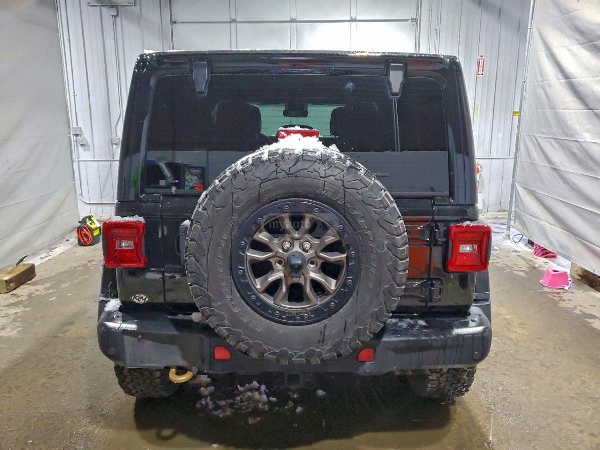 Jeep Wrangler - фото 6