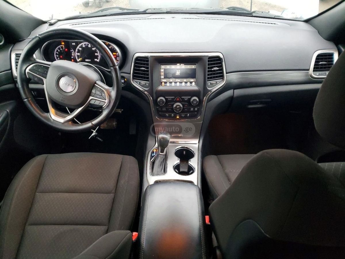Jeep Grand Cherokee - фото 8