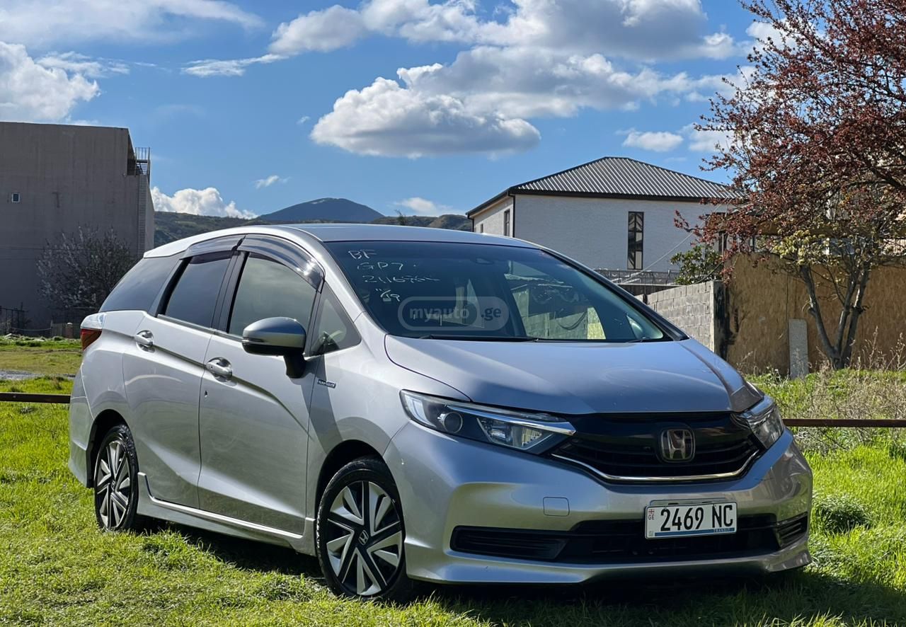 Honda Shuttle - фото 1