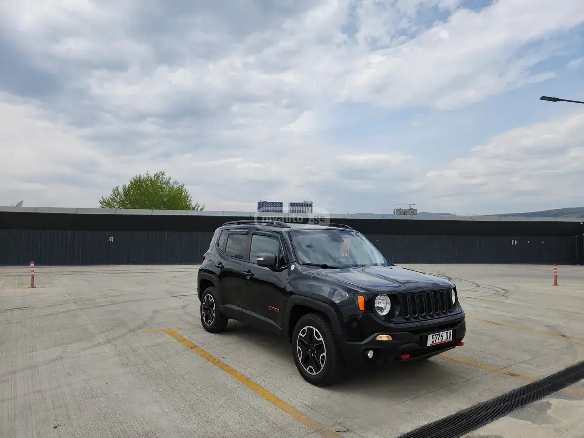 Jeep Trailhawk 4dr 4x4 Automatic 2017