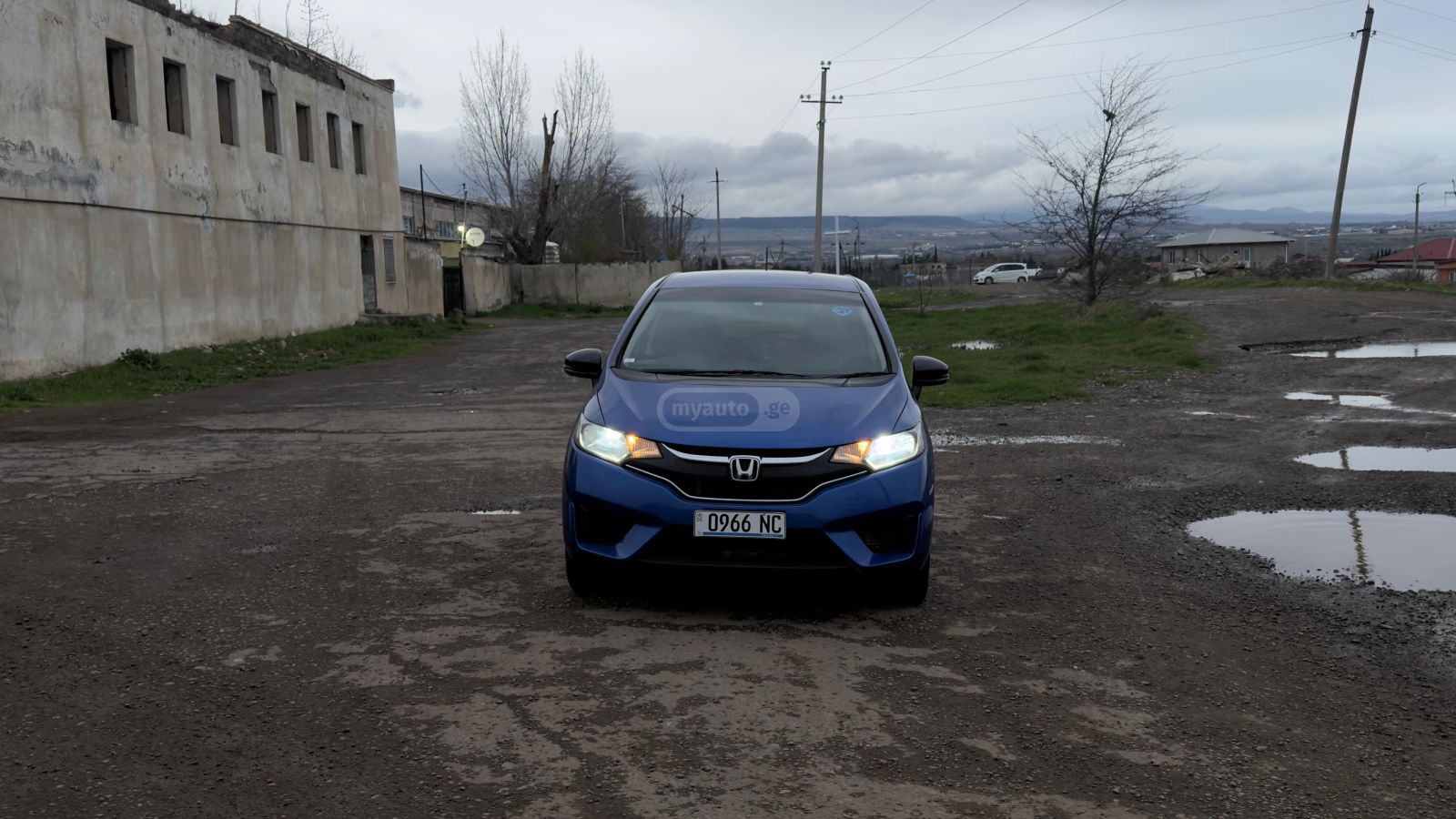 Honda FIT - фото 1