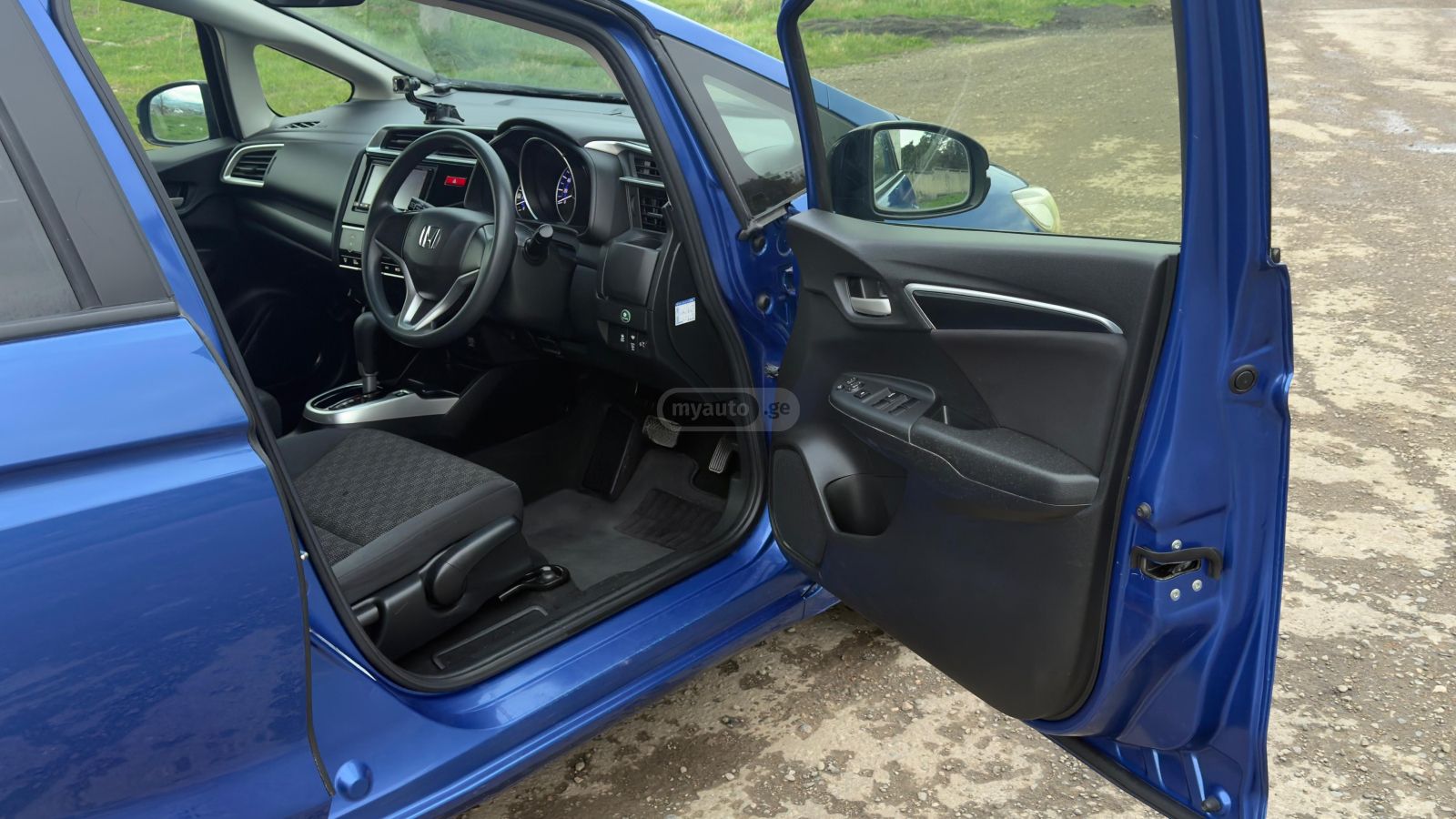 Honda FIT - фото 7