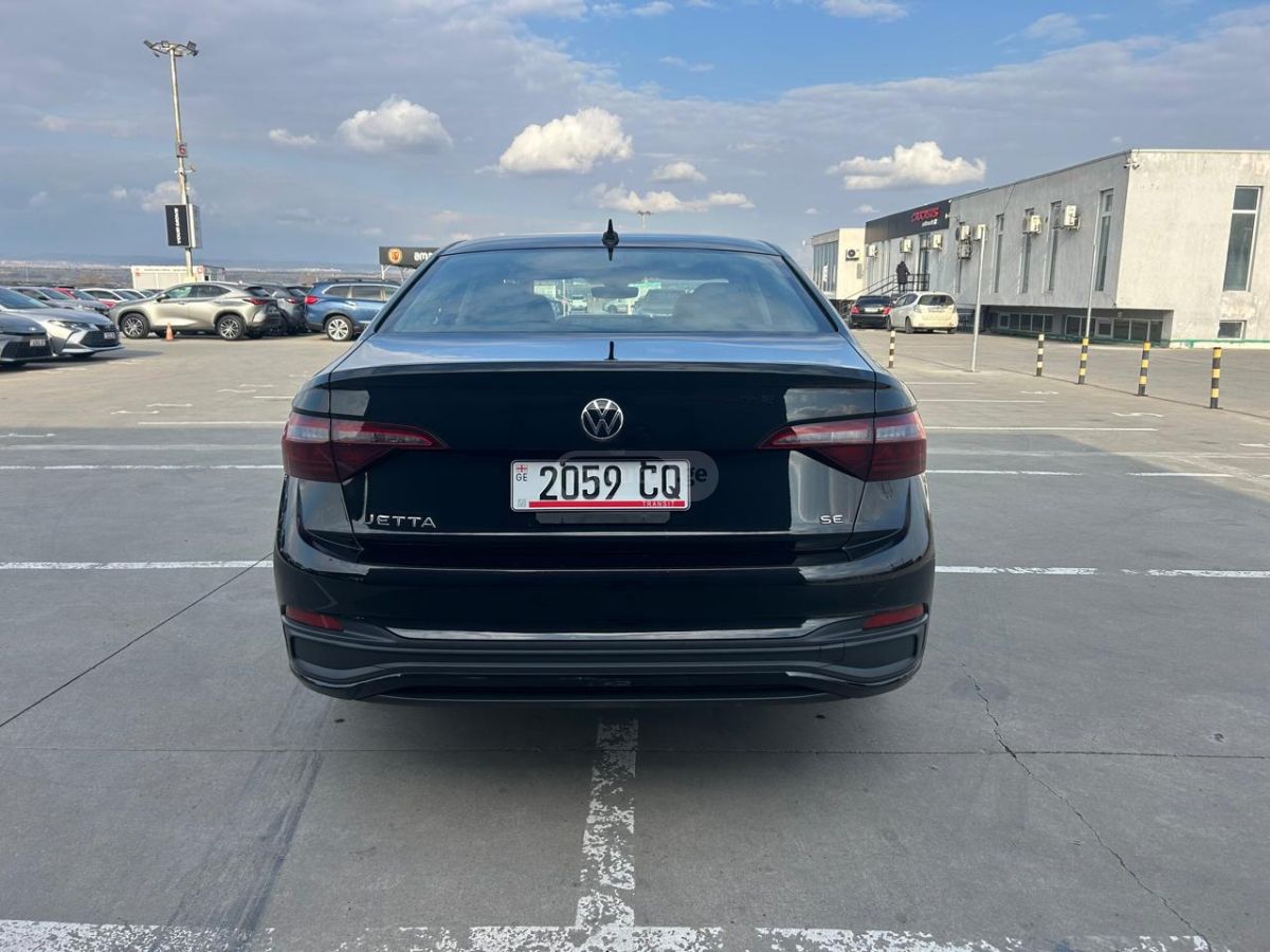 Volkswagen Jetta - фото 4