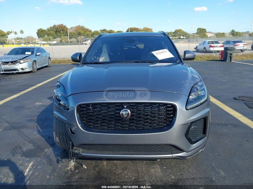 Jaguar E-Pace 2021 — миниатюра 12