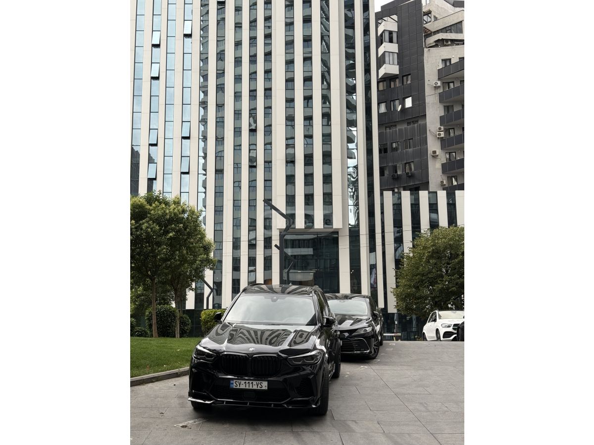 BMW X5 - фото 14
