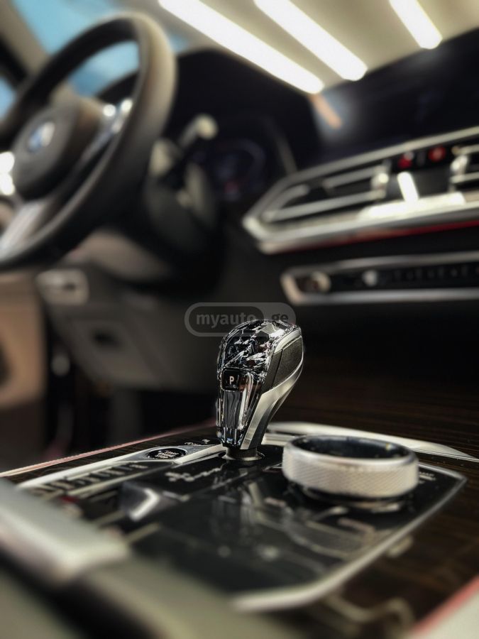 BMW X5 - фото 9