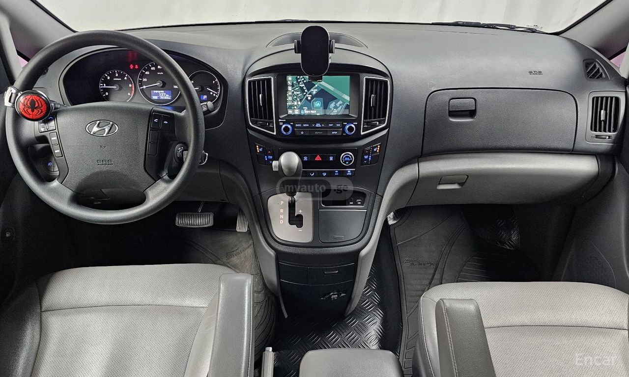 Hyundai Starex - фото 7