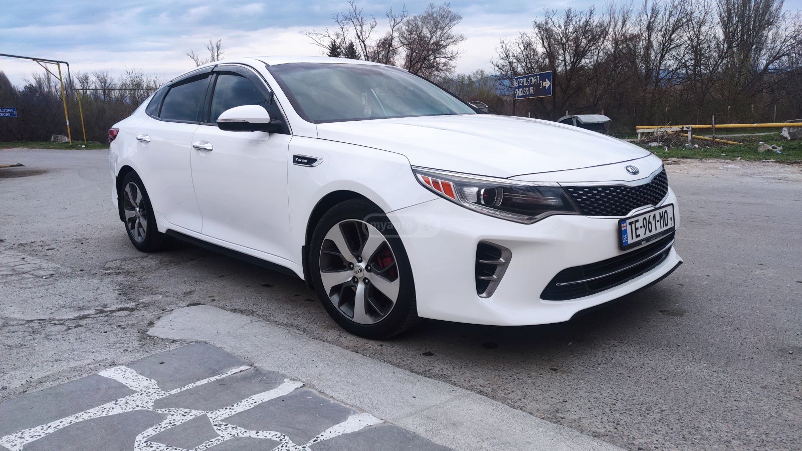 Kia Optima - фото 1