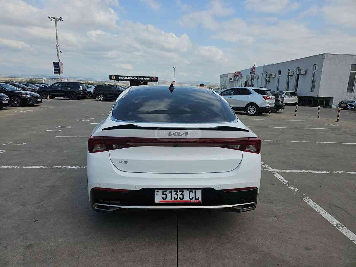 Kia Q 50 Kia K5 2023 — миниатюра 5