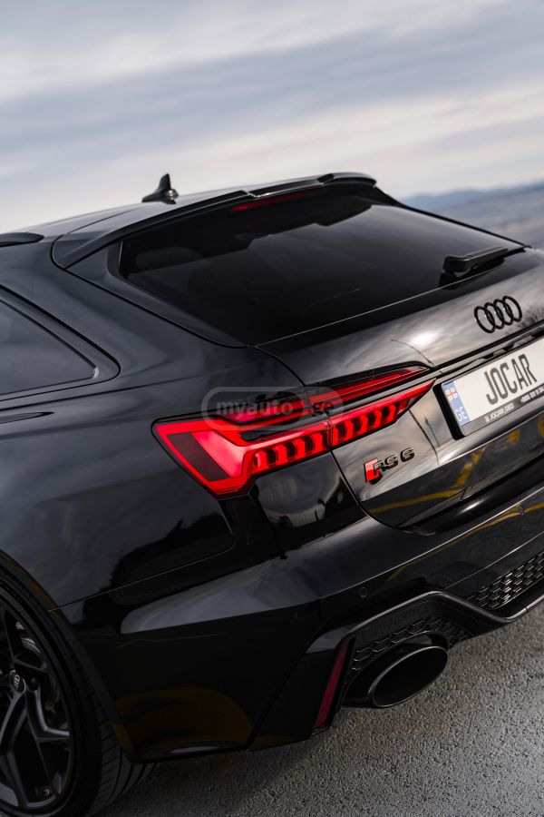 Audi 4.0T 4dr All-Wheel Drive quatt — миниатюра 10