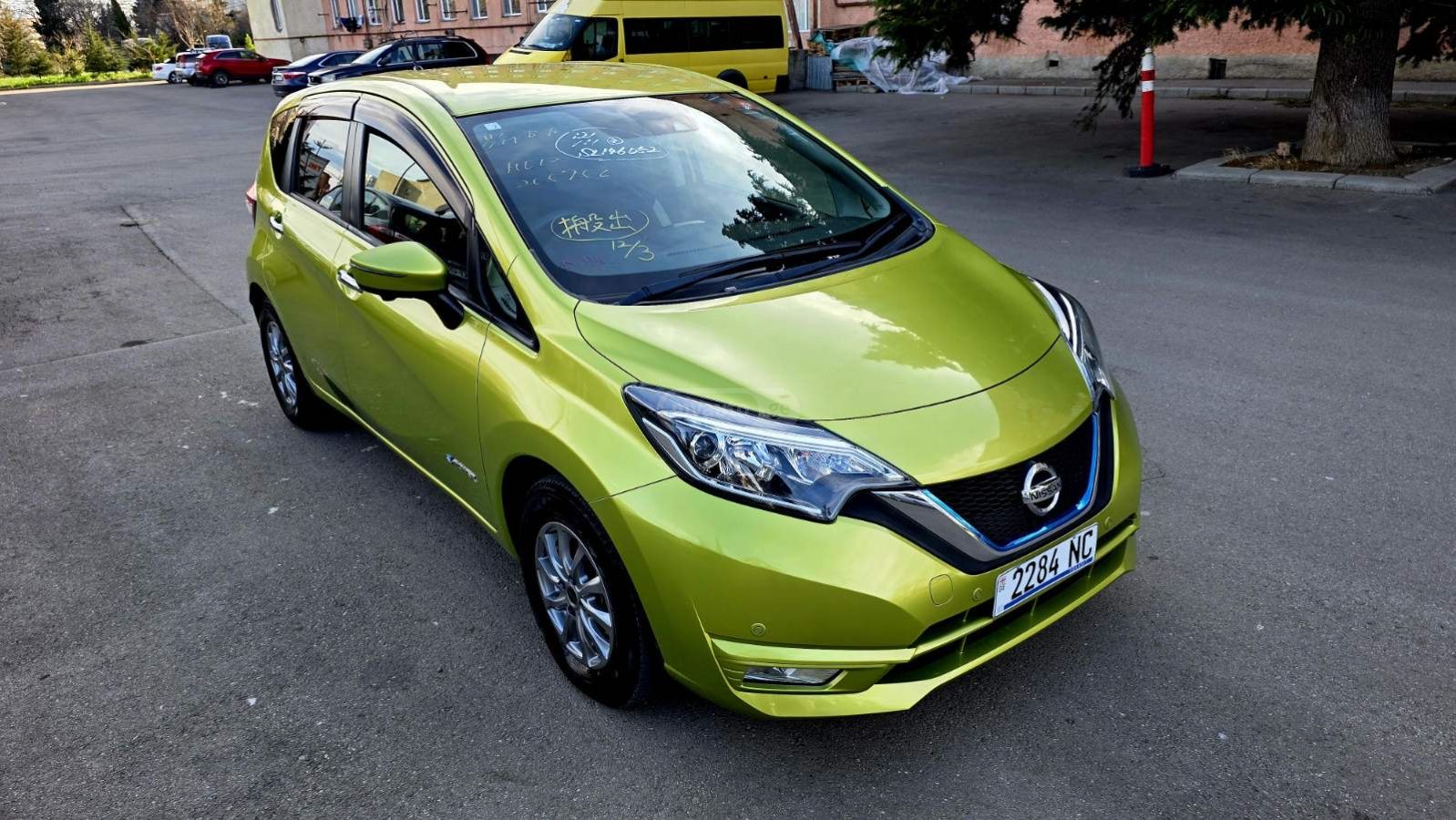 Nissan Note - фото 3