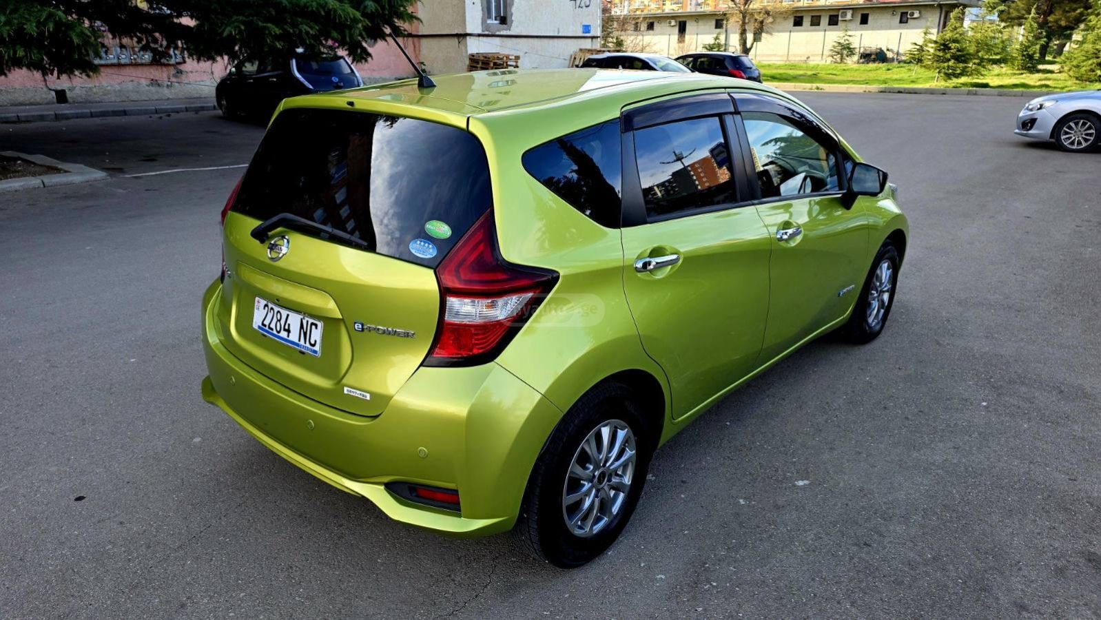 Nissan Note - фото 4