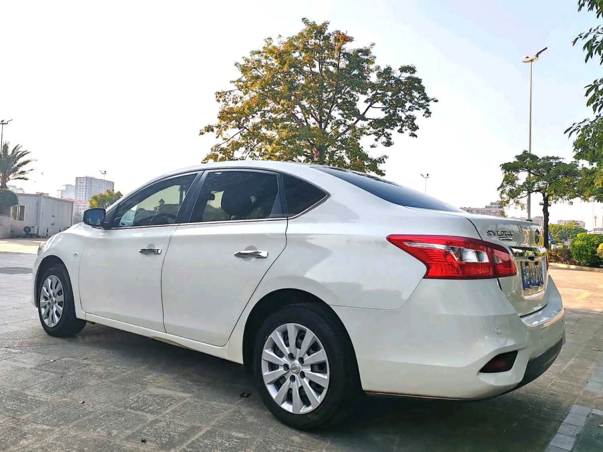 Nissan Sylphy 2022 — миниатюра 5