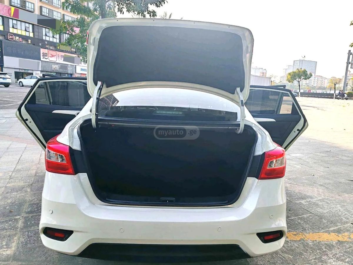 Nissan Sylphy 2022 — миниатюра 8