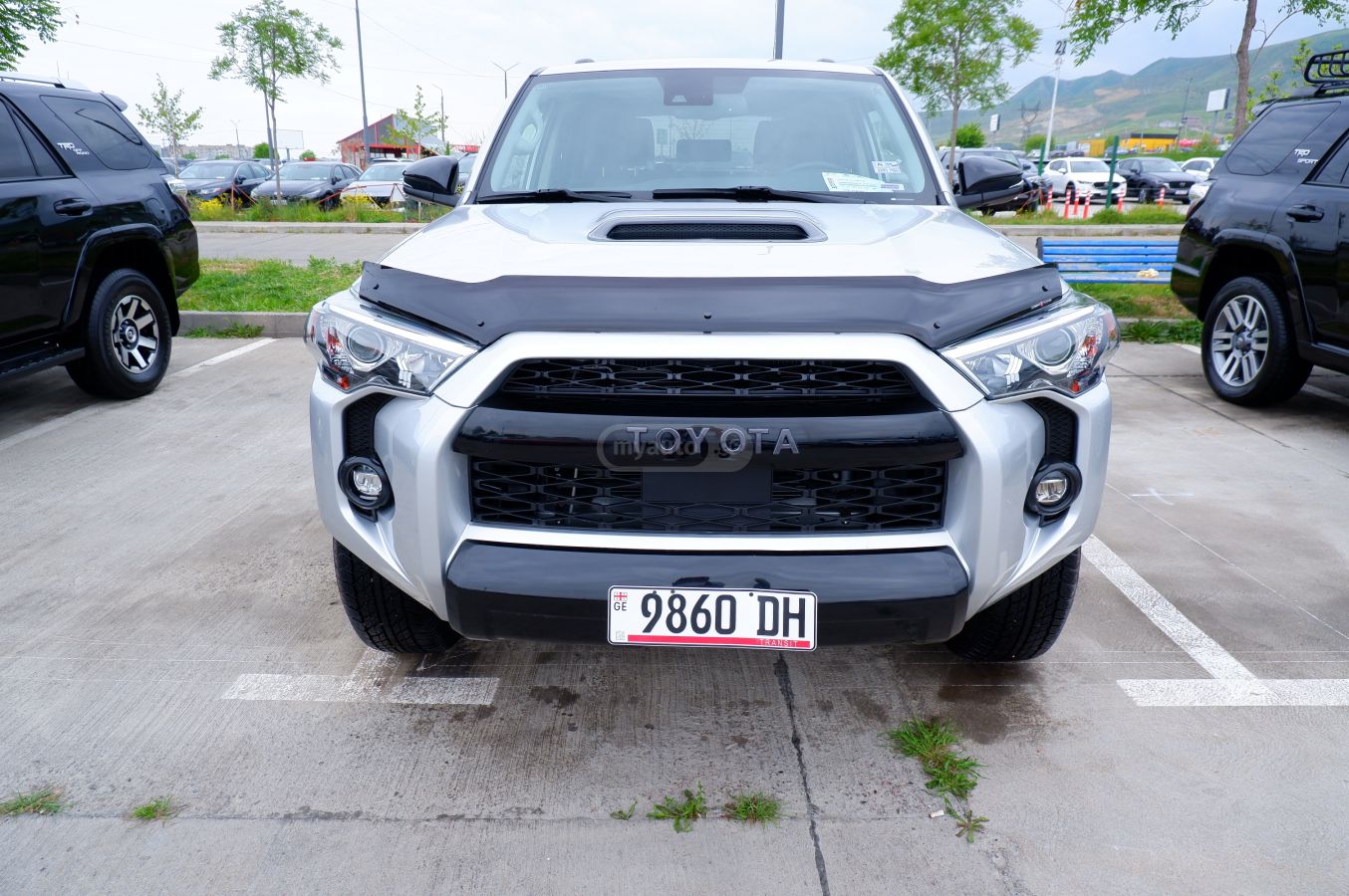 Toyota 4Runner - фото 2
