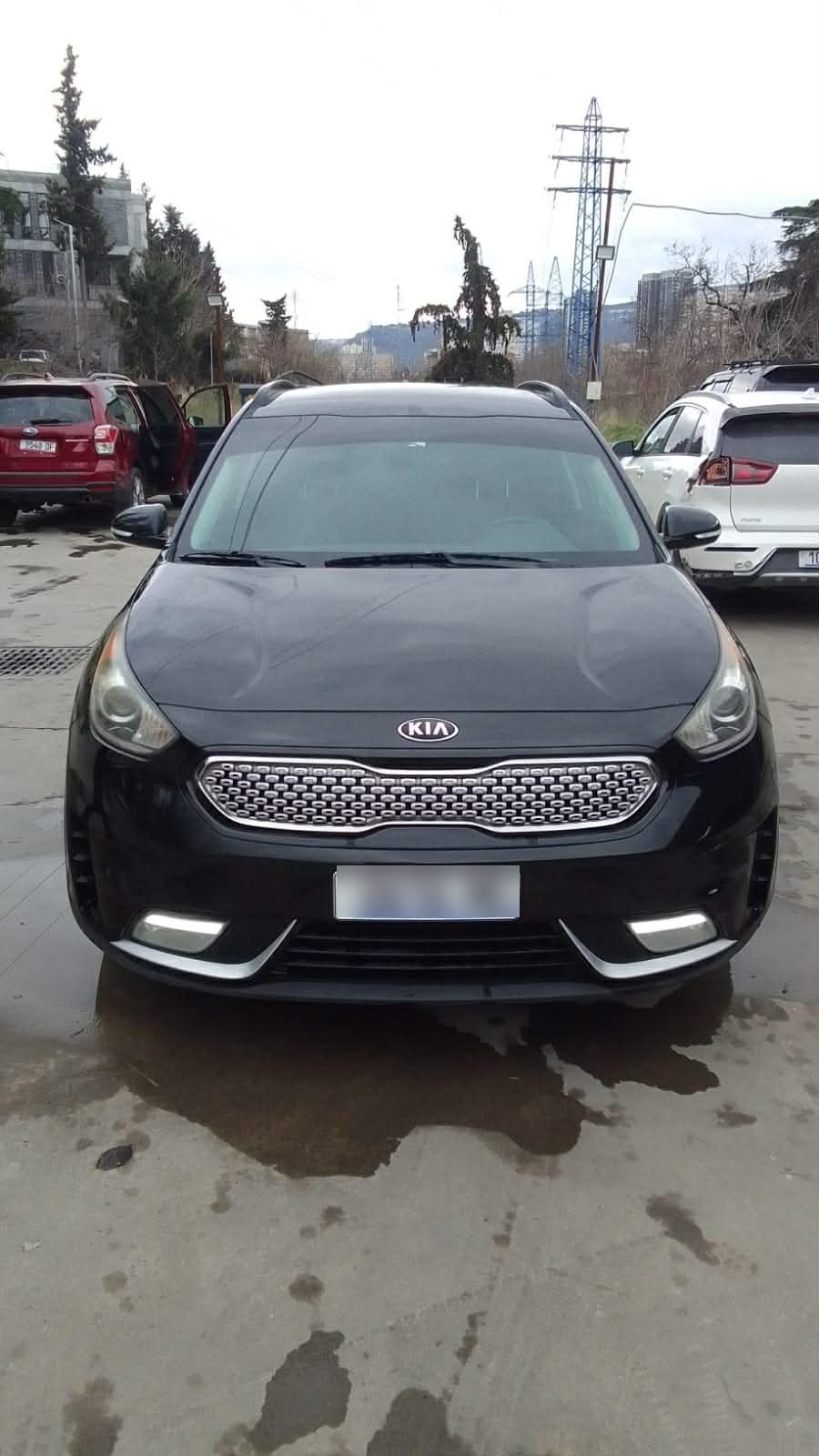 Kia Niro - фото 1
