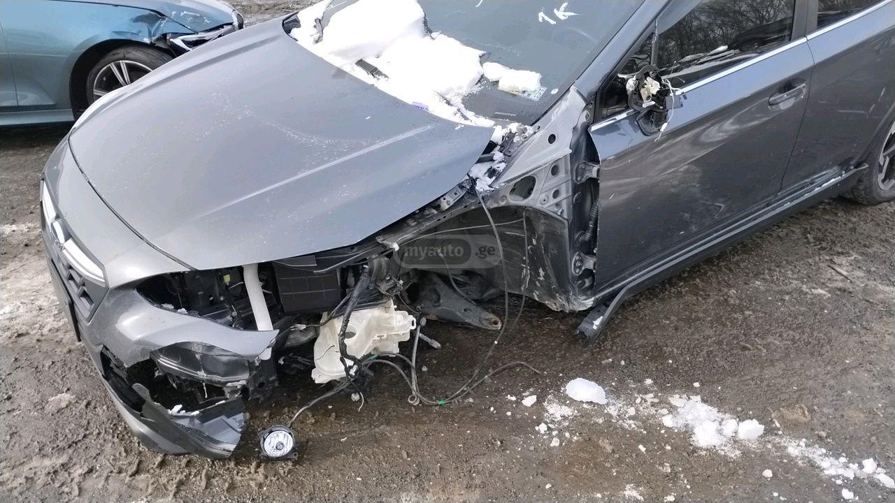 Subaru Limited 4dr All-Wheel Drive CV — миниатюра 4