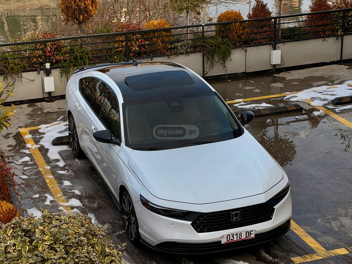 Honda Accord - фото 1