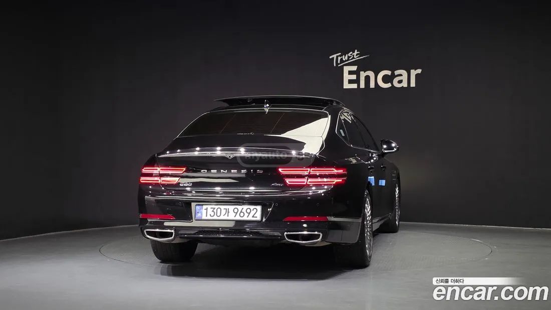 Hyundai Genesis 2024 — миниатюра 4