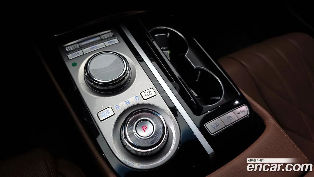 Hyundai Genesis 2024 — миниатюра 9