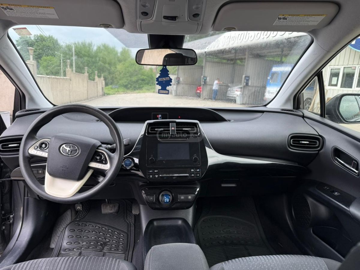 Toyota Prius - фото 12