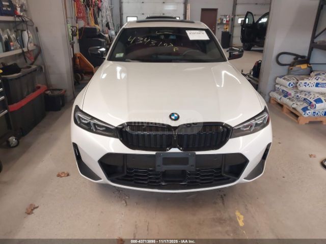 BMW i xDrive 4dr All Wheel Drive S — миниатюра 11