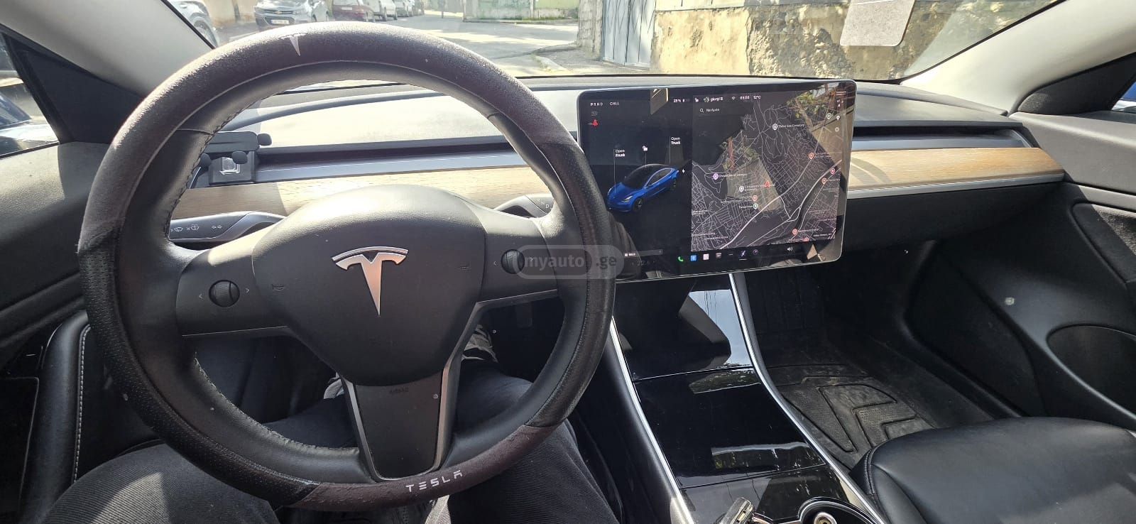 Tesla Model 3 - фото 4