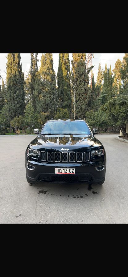 Jeep Grand Cherokee - фото 1