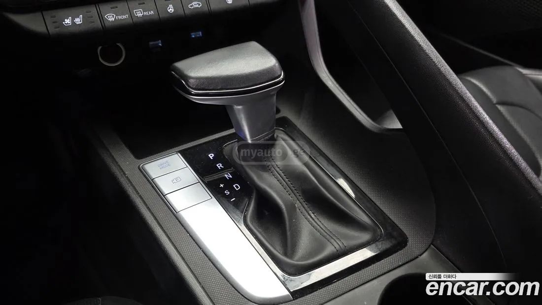 Hyundai Elantra - фото 9