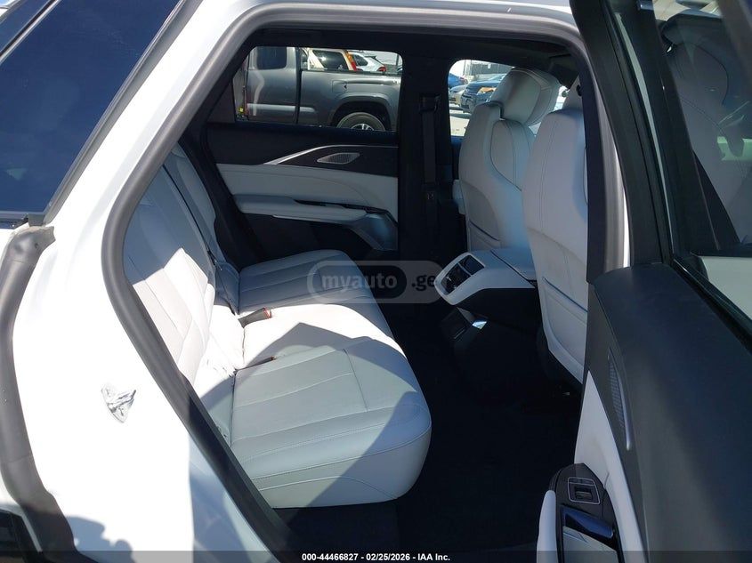 Cadillac LSE 2024 — миниатюра 8