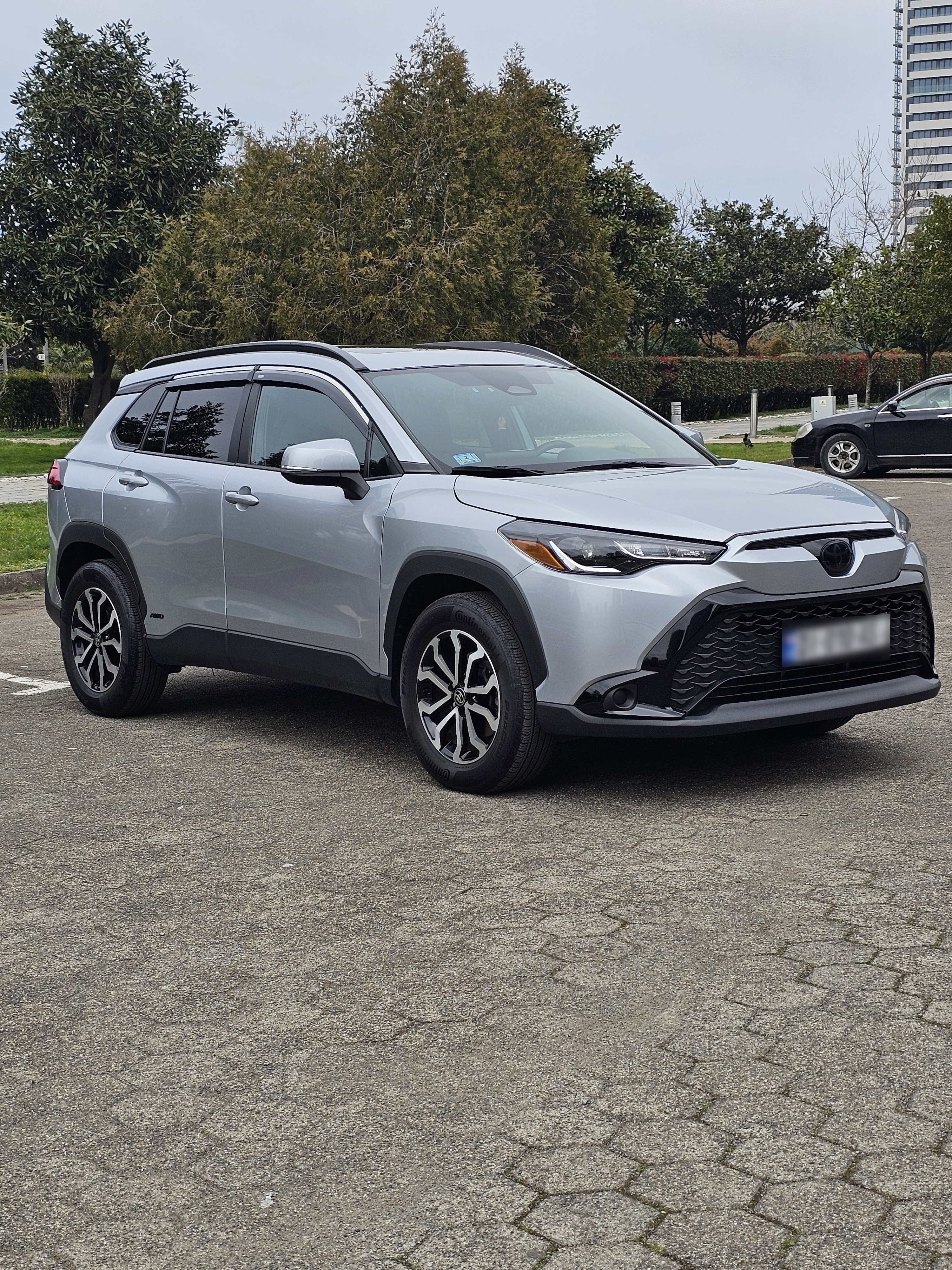 Toyota Corolla Cross - фото 2