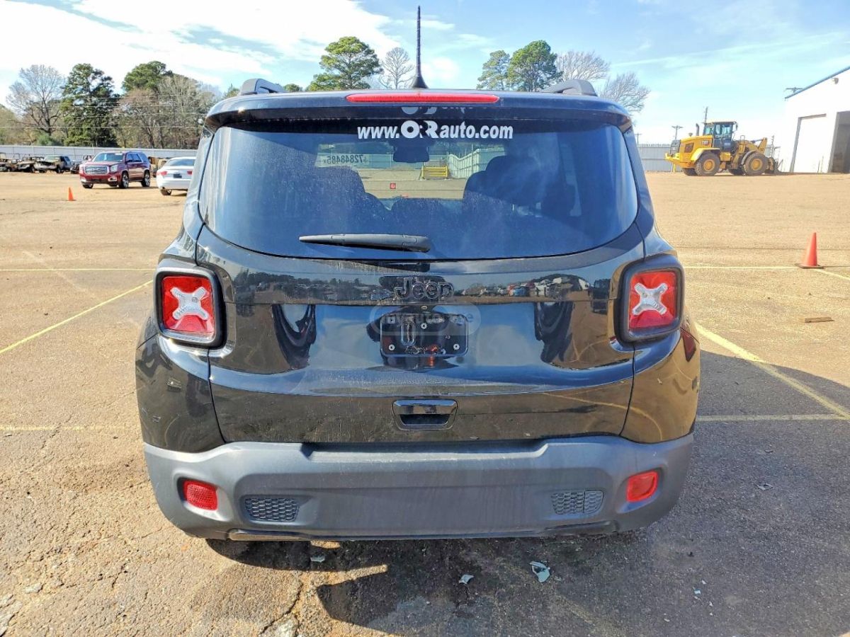 Jeep Renegade - фото 3