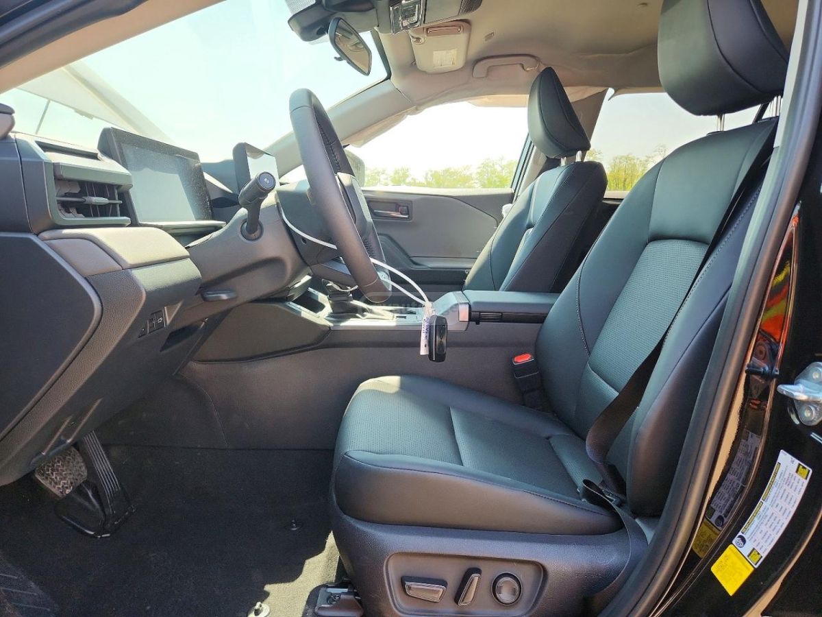 Toyota Rav 4 - фото 10