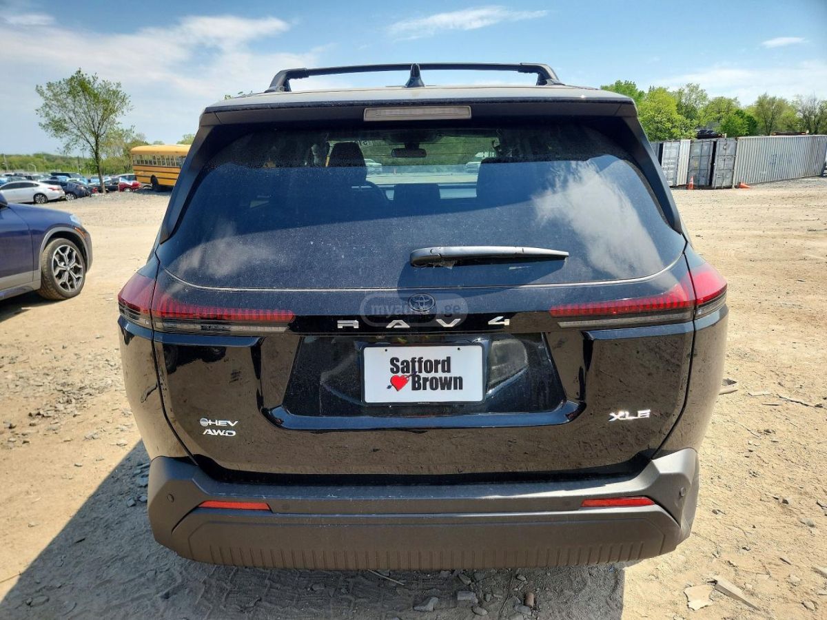 Toyota Rav 4 - фото 6